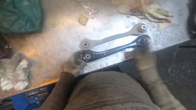 Seat. Altea. VW. Jetta. Tiguan. Замена заднего попере4ного ры4ага.. смотреть онлайн