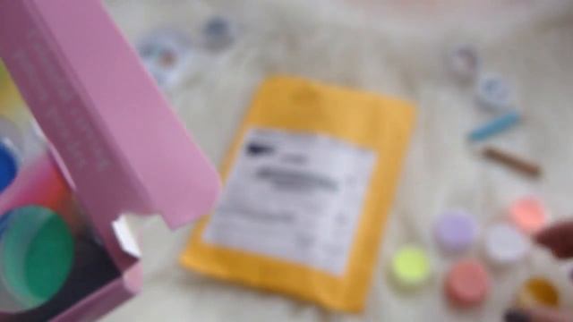 КИТАЙЦЫ как всегда все ПЕРЕПУТАЛИ: флок Vs акриловая пудра, кисть со стразами аэропуффинг-распаковк