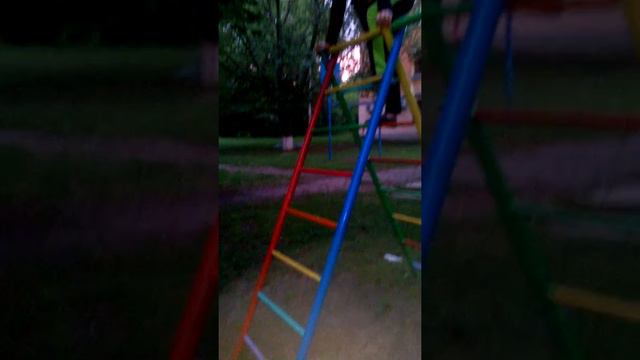 Площадка возли камелия смотреть онлайн