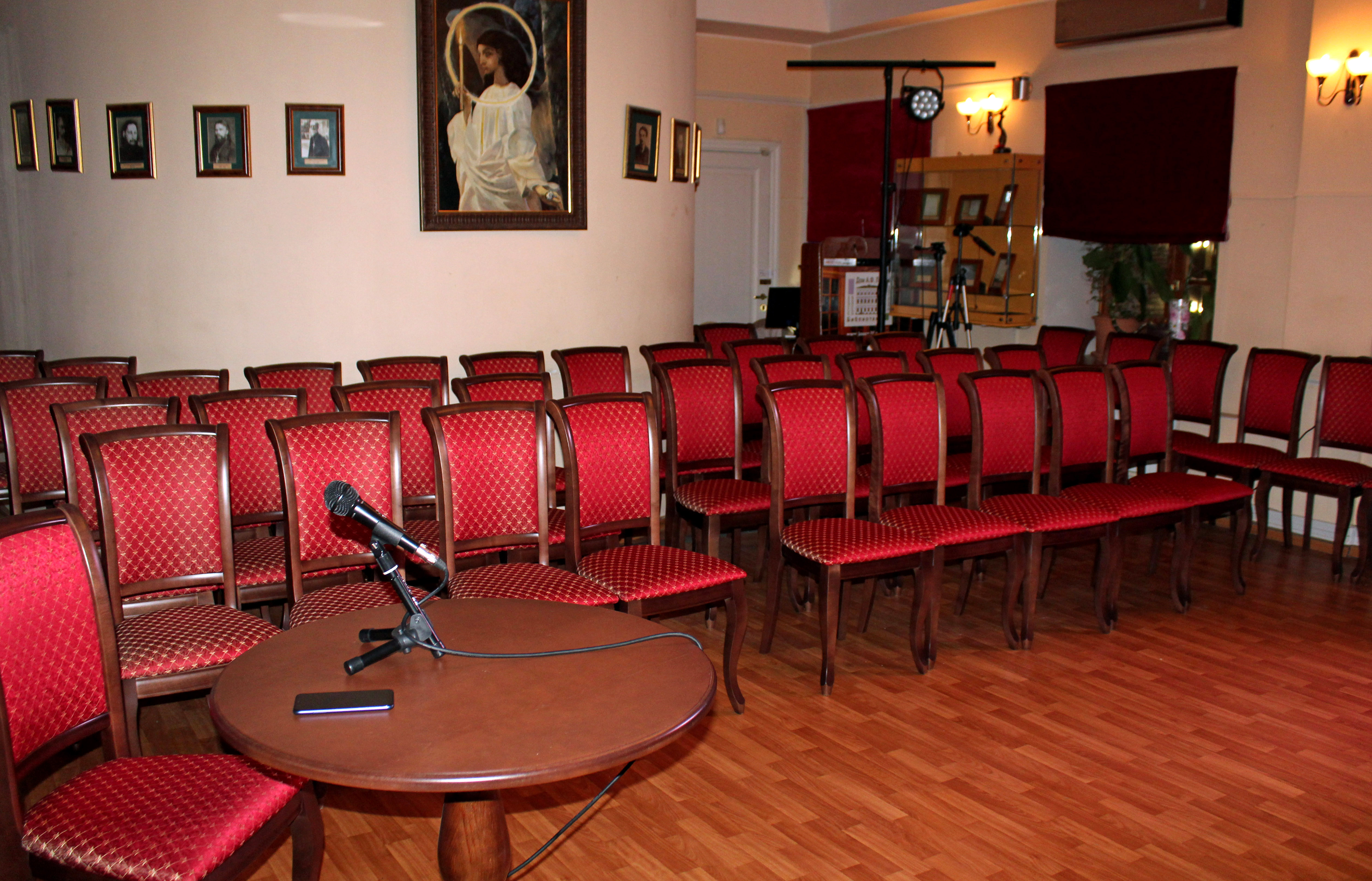 Лекция Л.Ю. Лапиной "Потешная флотилия Петра Первого на Плещеевом озере" смотреть онлайн