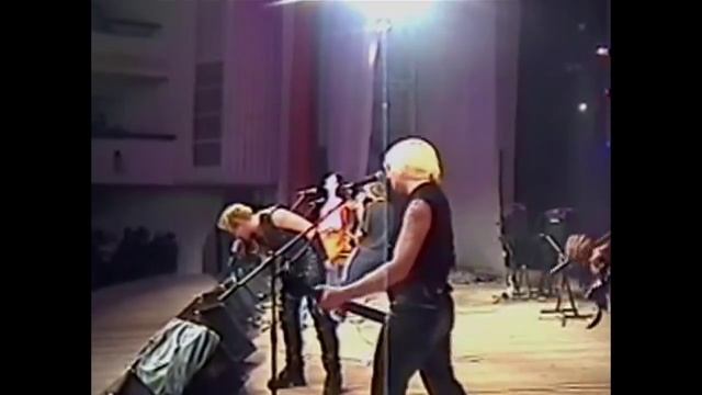 "Невеста Палача", Волгоград, 08.02.2002 смотреть онлайн