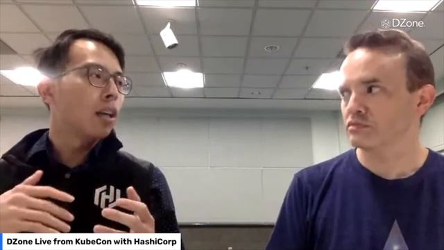 DZone Cloud Show at KubeCon 2021: How Does HashiCorp Make the Lives of Developers Easier? смотреть онлайн