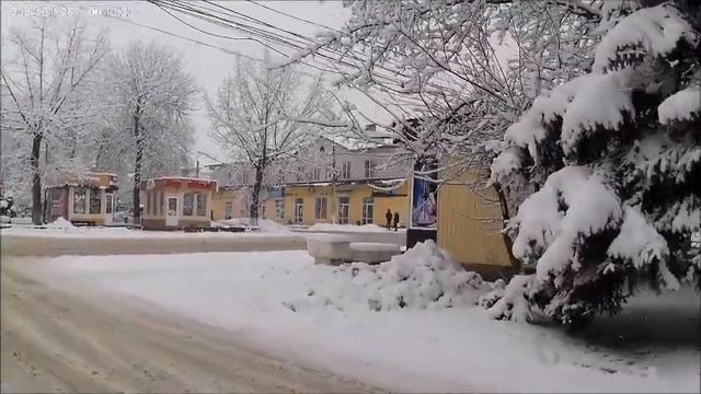 Нас завалило снегом.... в январе смотреть онлайн