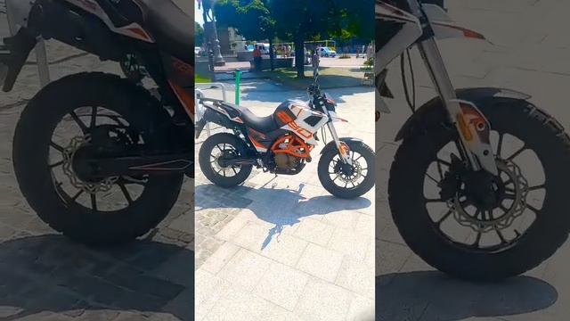 TEKKEN на вулицях Львова #lviv #motovlog #мотоцикл #обзор #enduro #motoukraine #tekken #ukraine смотреть онлайн