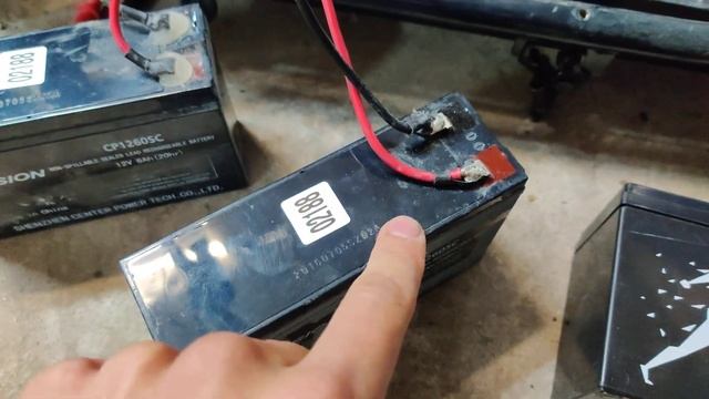 Как заменить Аккумуляторы в Электросамокате Razor e100 смотреть онлайн