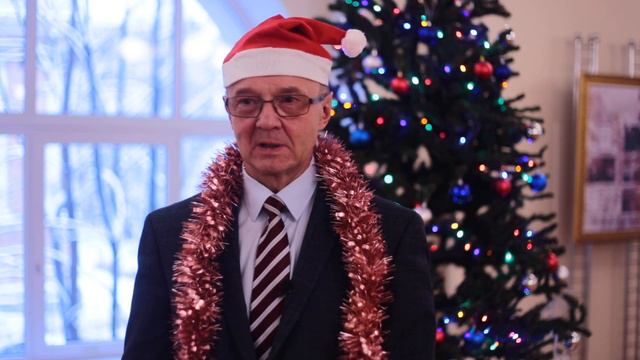 Поздравление декана ФЭЛ А.В. Соломонова смотреть онлайн