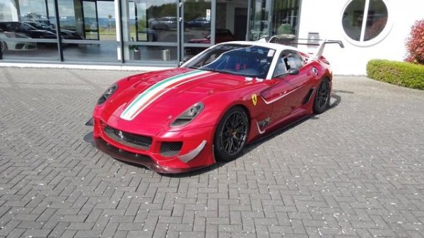 Ferrari 599XX Evolution *Walkaround* inside details * Start-up & Revs!