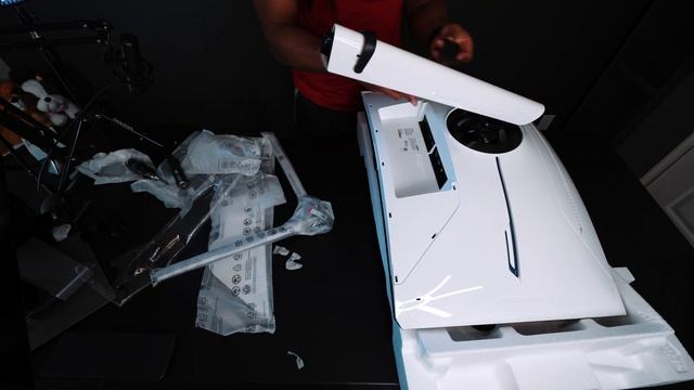 Unboxing Samsung Neo G8 Monitor | @BigMuscleGains смотреть онлайн