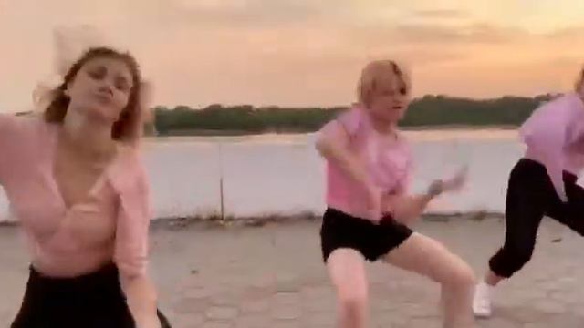 Dancehall / Танцы в Омске / Студия танца Багира смотреть онлайн