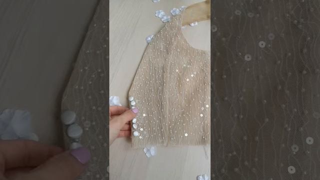 Свадебное платье с глубоким вырезом смотреть онлайн