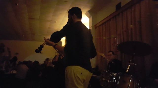 Σοφία Κανέλλη - Μάνος Μαυρουδής (τουρκικος) смотреть онлайн