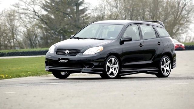 Toyota Matrix E130 2002–08 смотреть онлайн