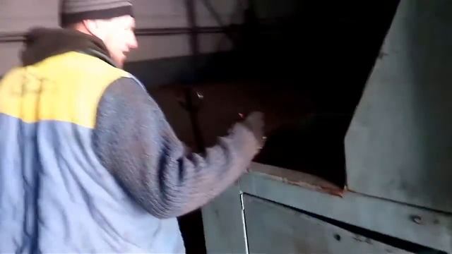 Очистка семян люцерны на петкусе К 590 (магнитка) смотреть онлайн