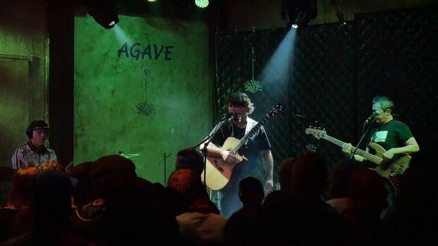 Keller Williams, Dave Watts and Tye North Live From Agave Avon Colorado 12.17.2022 смотреть онлайн