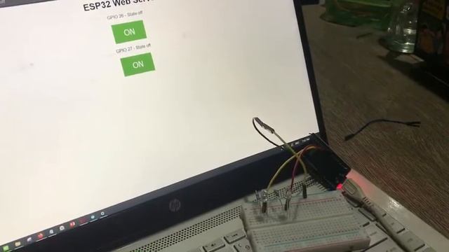 ESP32 Web Server to Turn On LED Experiment смотреть онлайн