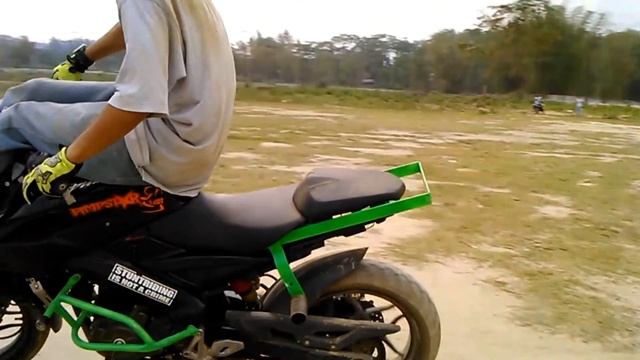 Crash cage test X Summer Stunt 2014 [Crash test session][Bajaj Pulsar 200ns] - Pothead Stunter смотреть онлайн