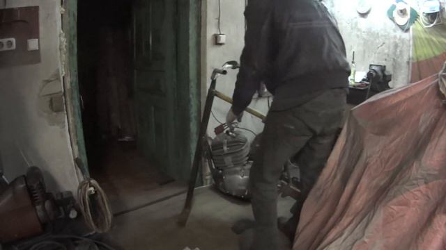 ЧЕЗЕТ 500 - УЖАСЫ ГАРАЖА САНТЬЯГО смотреть онлайн