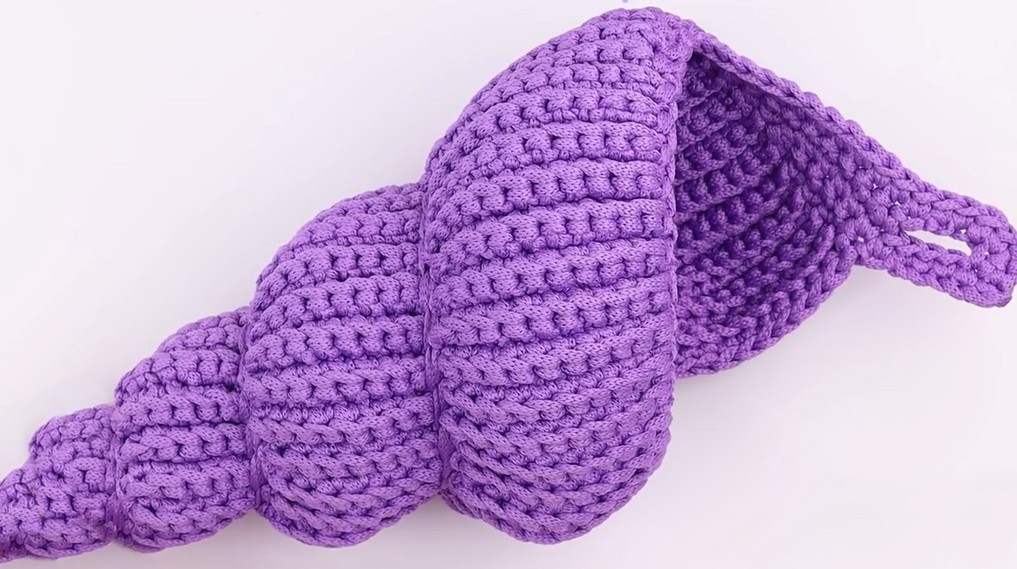 Вязание крючком: Вязаная ракушка из шнура, трикотажной пряжи, ракушка-шкатулка, ракушка-корзина