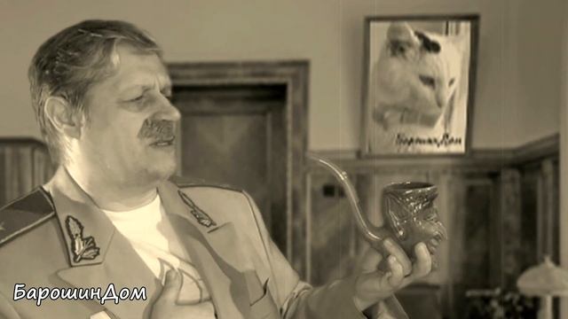 Сталин заставляет Берию взять из приюта котика и собаку смотреть онлайн