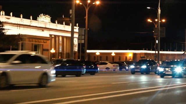 Ночная Москва 2020. Test Anamorphic Sirui 50mm f1.8 + Sony a7iii. Night Moscow смотреть онлайн