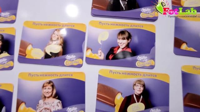 Фотлаб печатает пять тысяч фотомагнитов на стенде Milka! смотреть онлайн