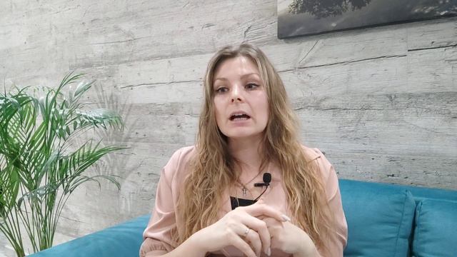 Возвращаться в Украину или оставаться жить за границей??? Как правильно принять решение? смотреть онлайн