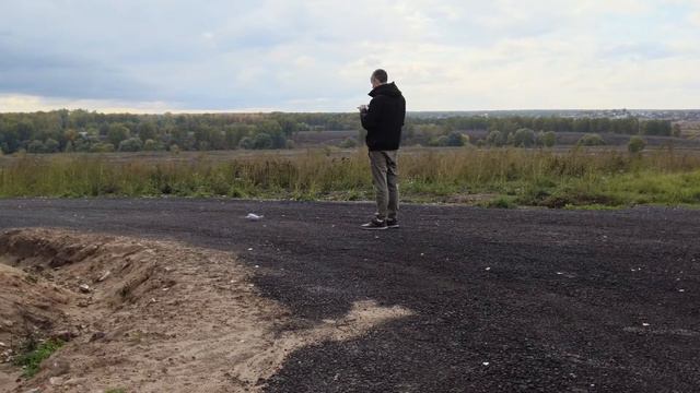 Аэросъёмка посёлка квадрокоптером - с дальнейшим трекингом и создание круговых панорам 360 смотреть онлайн