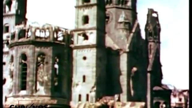 Destroyed Memorial Church, Berlin 1945 (in color) смотреть онлайн