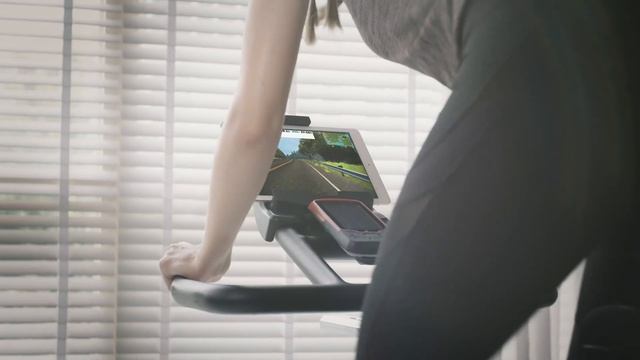 SOLE SB900 Bike смотреть онлайн