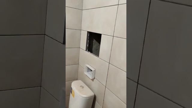 16 - й рабочий день (Московский 2) Ремонт ванной комнаты под ключ (18.10.2022) смотреть онлайн