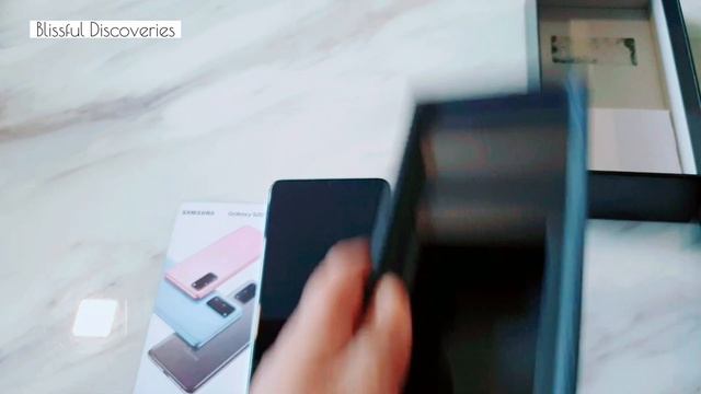 SAMSUNG Galaxy S20 Plus UNBOXING 2020 смотреть онлайн