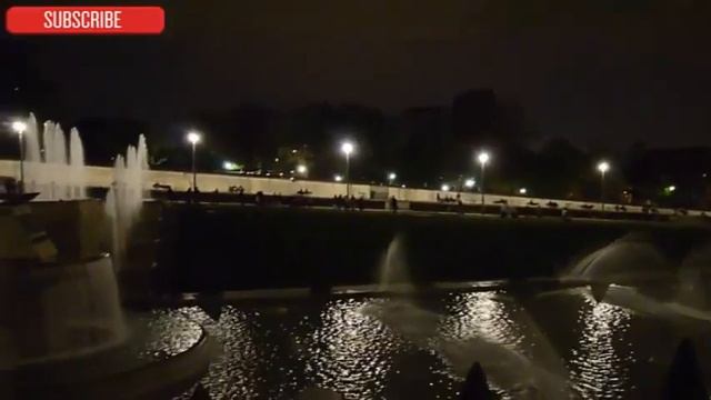 Фонтаны на фоне Эйфелевой башни / Fountains against the Eiffel Tower смотреть онлайн