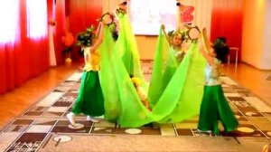 Танец _Весна_ в детском саду.mp4