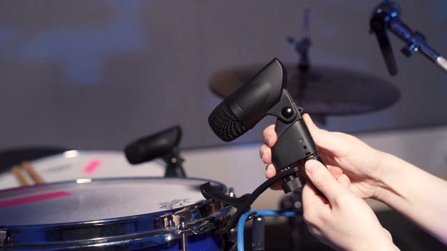 NSB 32.16: 32x16 AVB-networked stage box смотреть онлайн