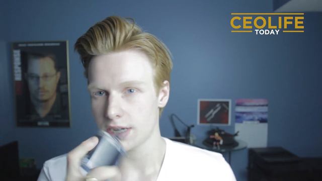 Nostalgic Scents #1: Playboy Malibu смотреть онлайн