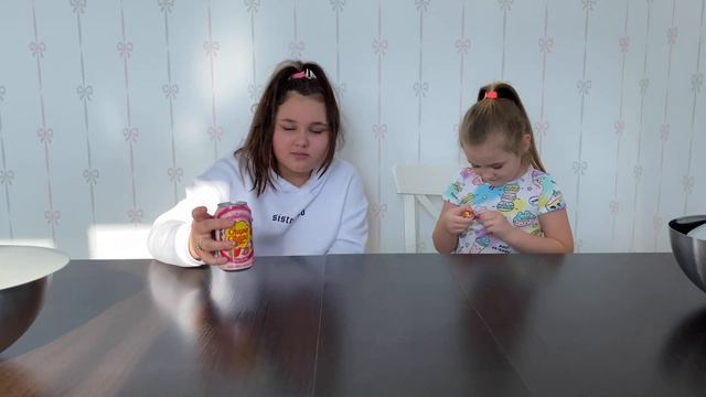 Жидкое-Твёрдое. Съедобный челлендж. смотреть онлайн