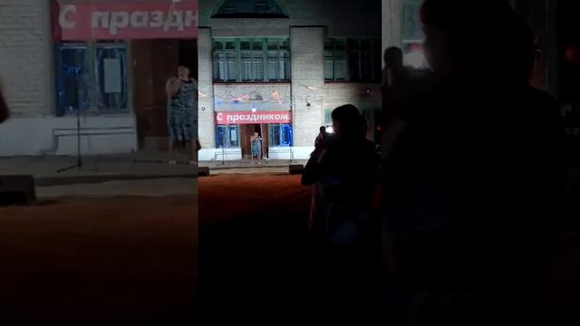 Салтово .ретро вечеринка 80-х 90-х.белый танец .Вера Борисенко . смотреть онлайн