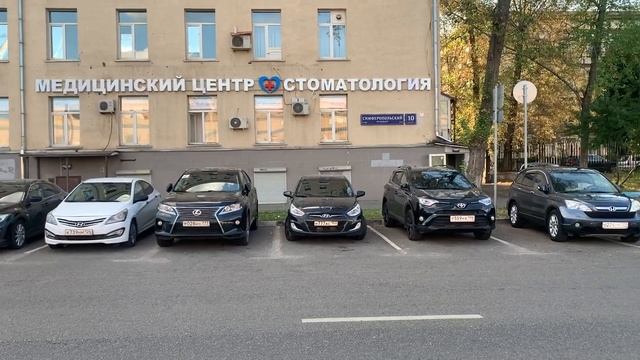 Стрит-ритейл: Симферопольский бульвар, 10к1 // www.placecase.ru смотреть онлайн