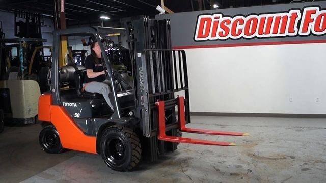 TOYOTA 8-series 8FGU25 5,000lb LP #0231 - Forklift for Sale смотреть онлайн