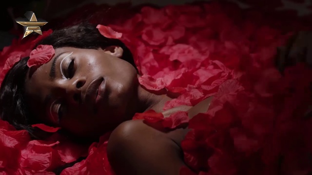 160316 FE BACKSTAGE LINGERIE PHOTOSHOOT Photographer Valentin Blokh With Model Agripine Shine St