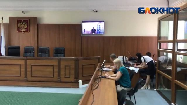 Рената Булатова, подозреваемого в "убийстве" семьи из Волжского, оставили в СИЗО смотреть онлайн
