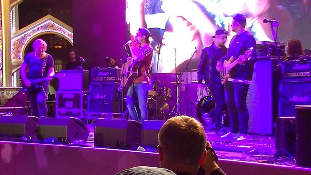 NAIL SHARY - Лучший город Земли. Metro On Stage 2016. Москва, день города. смотреть онлайн
