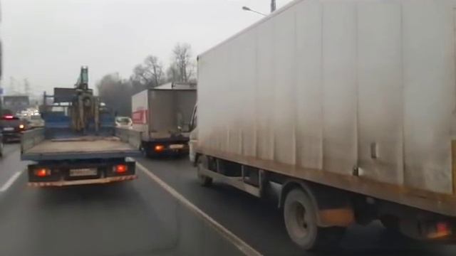 Разговор с обочичником по рации/Не пропускаю заднеприводных в ряд. смотреть онлайн