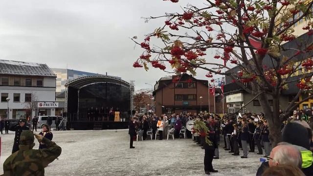Киркенес празднование 70-летия освобождения смотреть онлайн