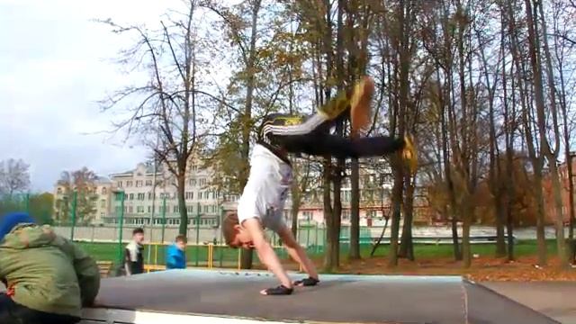Первый видио отчёт Псковских турникмэнов смотреть онлайн