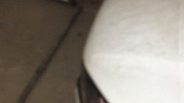 Лада Гранта FL - сломался повторитель, слазит краска с бампера смотреть онлайн