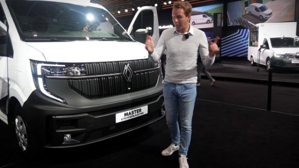 Renault Master (2024) - Na 14 jaar weer een NIEUWE Master! - AutoRAI TV