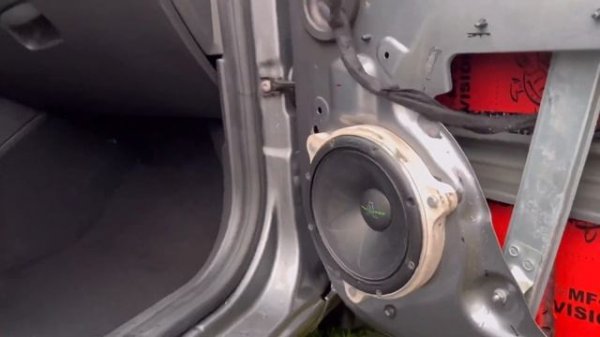 APOCALYPSE AP-M67AC | краткий обзор повседнева Lada Vesta