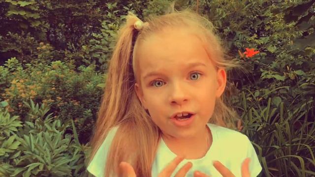 Маруся поздравляет дедушку с Днём рождения (стихотворение про дедушку) смотреть онлайн