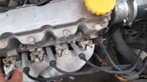 Что лучше под клапанную крышку прокладка или герметик.Опель Вектра а 1.6